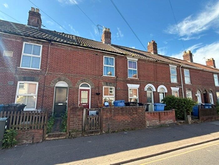 3 Bedroom Terraced House For Sale In Magpie Road, Norwich, Norfolk, NR3