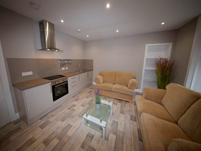 1 Bedroom Flat To Rent In Lochee Road, Dundee, DD2