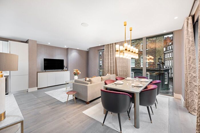 2 Bedroom Flat To Rent In Wilfred Street, Westminster, SW1E