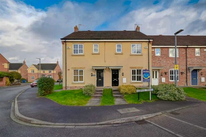 3 Bedroom Terraced House To Rent In Coopers Croft, Leven, Beverley, HU17