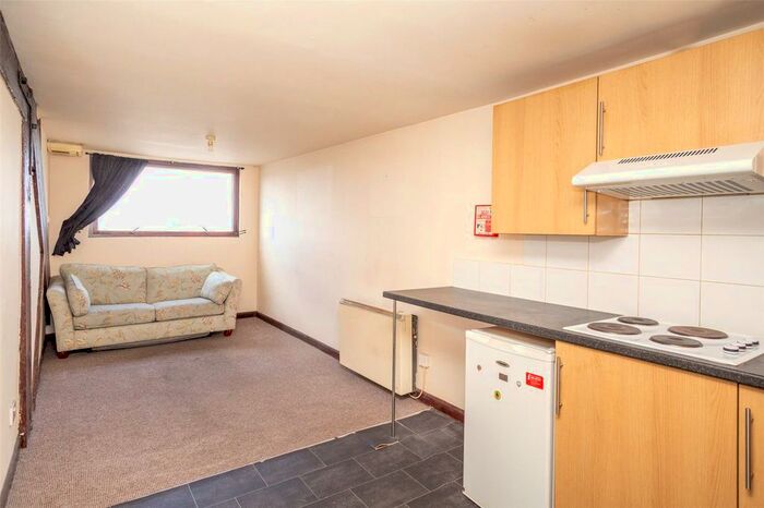 1 Bedroom Flat To Rent In The Maltings, Flaxley Road, Selby, YO8