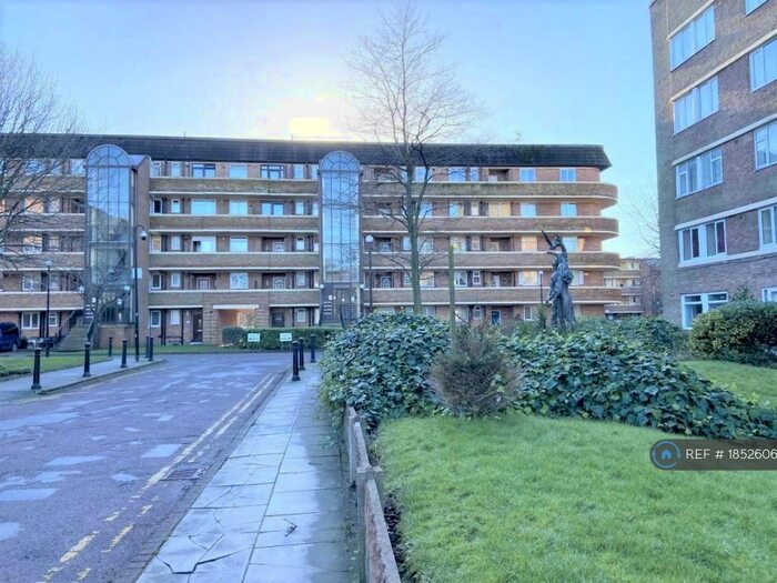 2 Bedroom Flat To Rent In Minster Court, Liverpool, L7