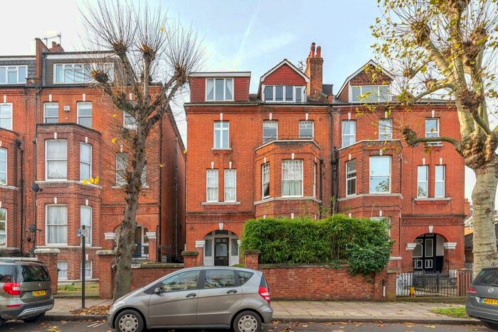 1 Bedroom Flat To Rent In Fordwych Road, West Hampstead, London, NW2