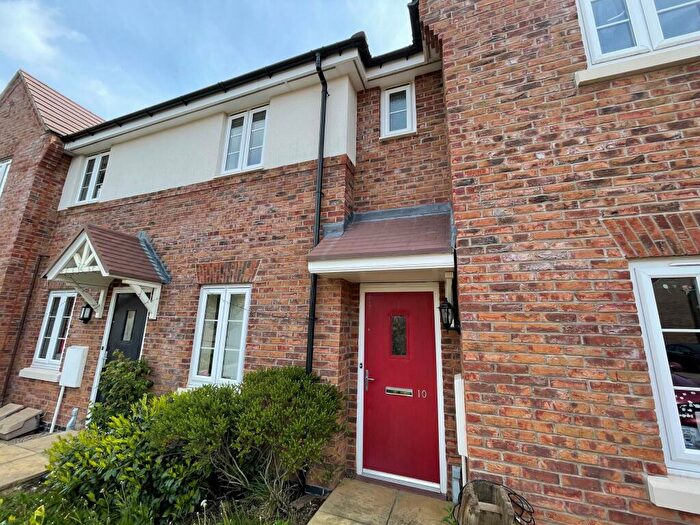 2 Bedroom Maisonette To Rent In Clayton Gardens, Hatton, Derby, DE65