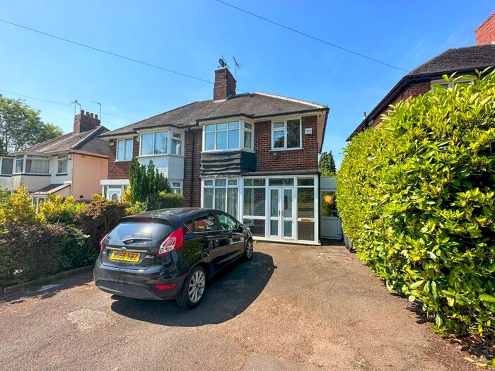 3 Bedroom Semi-Detached House To Rent In Quinton Lane, Quinton, Birmingham, B32