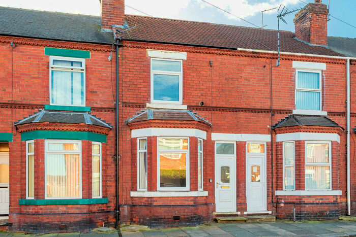 4 Bedroom Terraced House To Rent In Florence Avenue, Doncaster, DN4