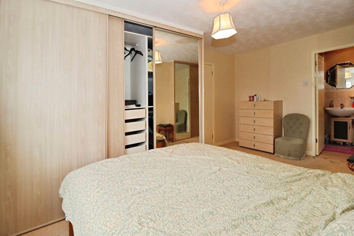 4 Bedroom Detached House For Sale In Celandine Close, Thornbury, Bristol, Gloucestershire, BS35