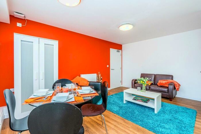 4 Bedroom House To Rent In Carlton House, Carlton Place, Southampton, Hampshire, SO15