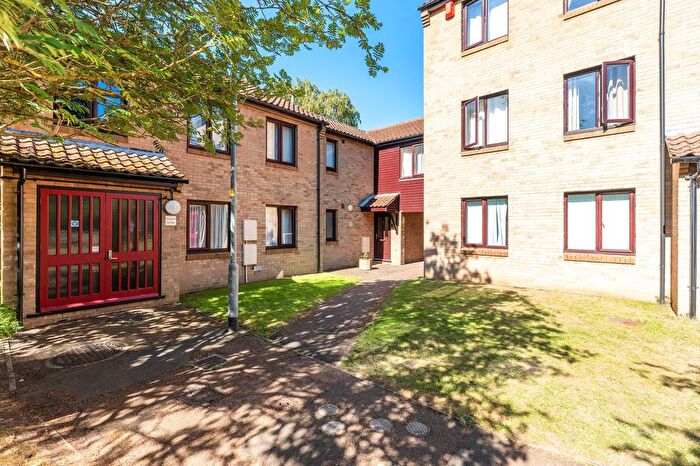 2 Bedroom Flat For Sale In Ingram Court, Norwich, NR1