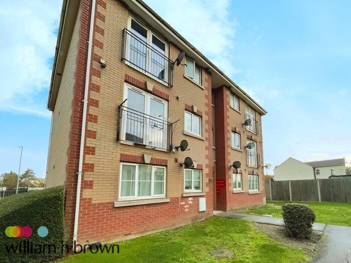 2 Bedroom Property To Rent In Queensland Court, Dock Road, Tilbury, RM18