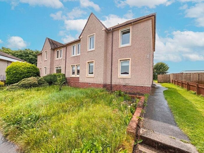 3 Bedroom Flat For Sale In Chriss Avenue, Hamilton, ML3