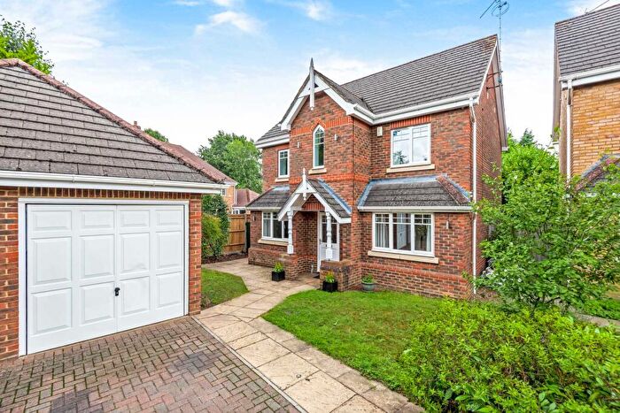 4 Bedroom Detached House For Sale In Glendale Close, Wokingham, RG41
