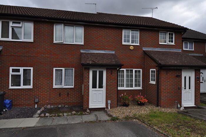 1 Bedroom Terraced House To Rent In Newcastle Close, Stevenage, SG1