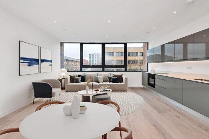 2 Bedroom Flat For Sale In Silbury Boulevard, Technology House, MK9