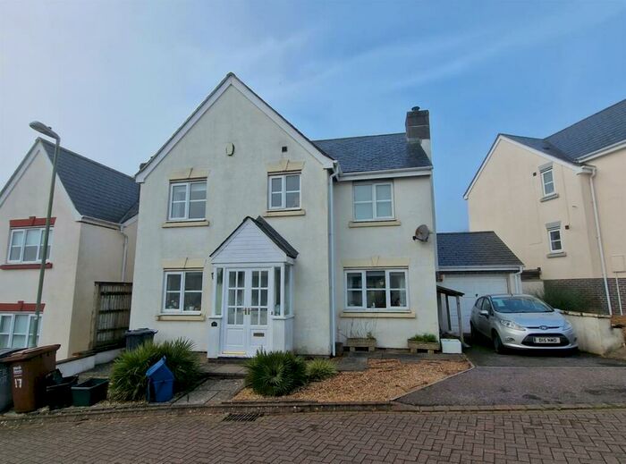 4 Bedroom House To Rent In Cornlands, Sampford Peverell, Tiverton, EX16