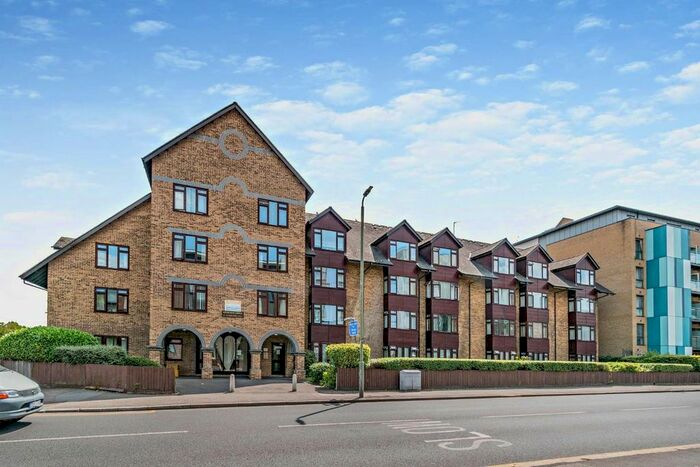 1 Bedroom Flat To Rent In Homesdale Road, Bromley, BR2