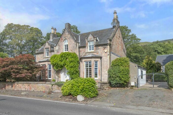 4 Bedroom Detached House For Sale In The Horseshoe, Harviestoun Road, Dollar, FK14