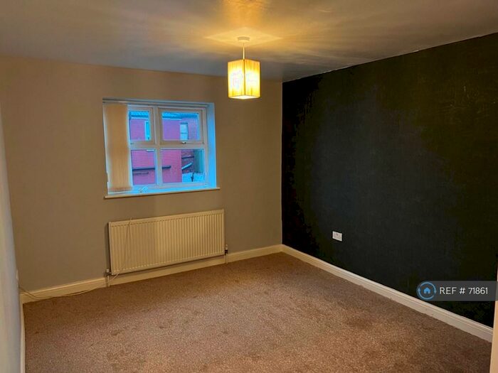 2 Bedroom Flat To Rent In Ancaster Road, Liverpool, L17