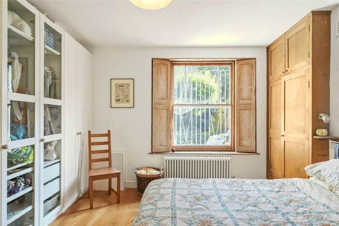2 Bedroom Flat To Rent In Englefield Road, Canonbury, N1