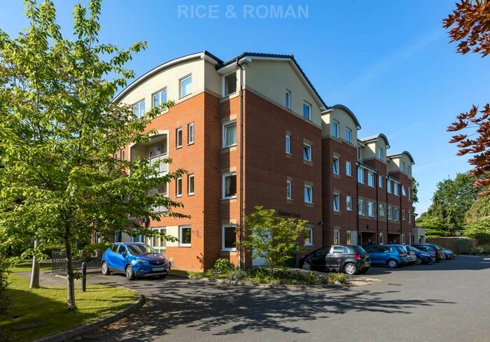 1 Bedroom Flat To Rent In Oaktree Court, Addlestone, KT15