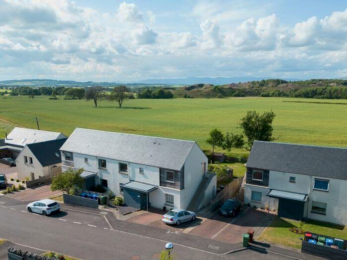 2 Bedroom Flat For Sale In Canal Court, Threemiletown, Linlithgow, EH49