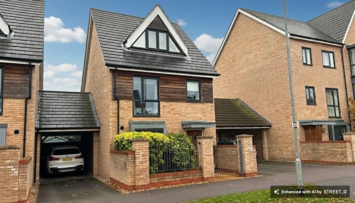 3 Bedroom Link Detached House For Sale In Beaufort Road, Upper Cambourne, CB23