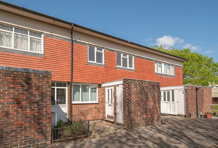 4 Bedroom Terraced House For Sale In Daimler Way, Wallington, SM6