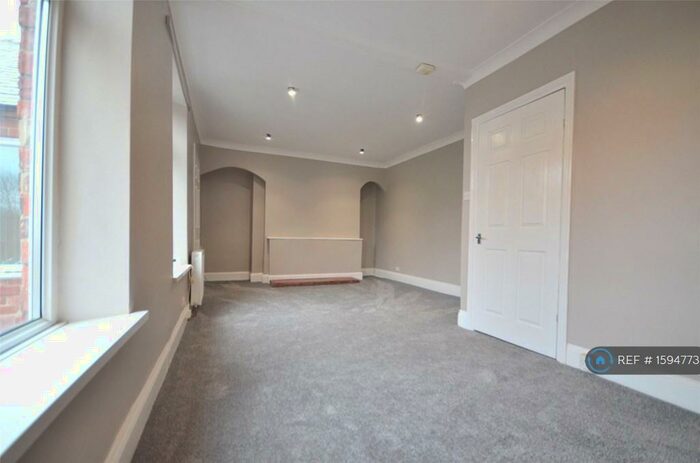 2 Bedroom Flat To Rent In Derwent Terrace, Washington, NE38