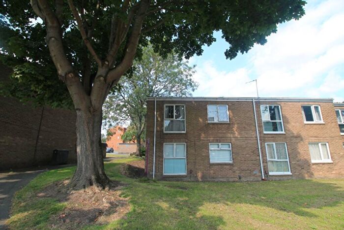 1 Bedroom Flat To Rent In Avon Terrace, Columbia, Washington, Tyne And Wear, NE38