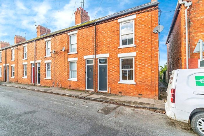 3 Bedroom End Of Terrace House For Sale In Coronation Road, Stony Stratford, Milton Keynes, Buckinghamshire, MK11