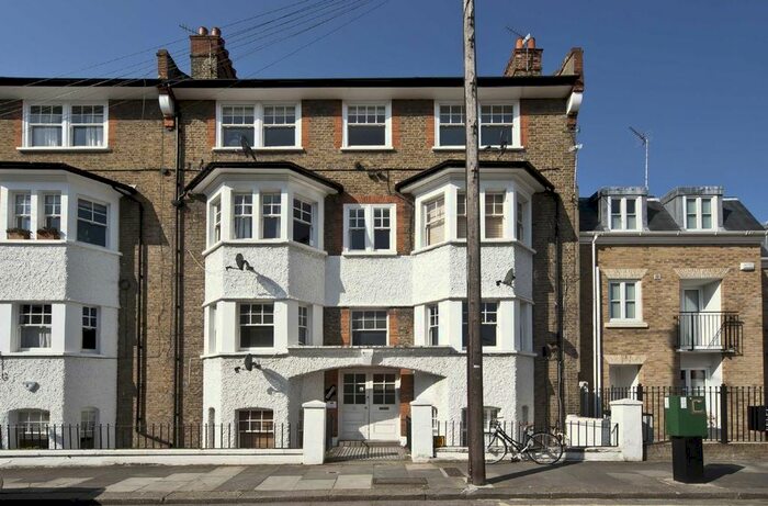 1 Bedroom Flat To Rent In Vera Road, London, SW6