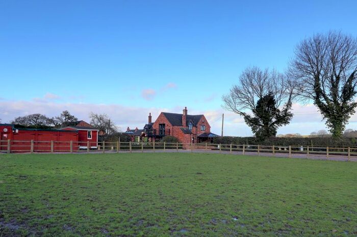 4 Bedroom Detached House For Sale In Cash Lane, Eccleshall, Staffordshire, ST21