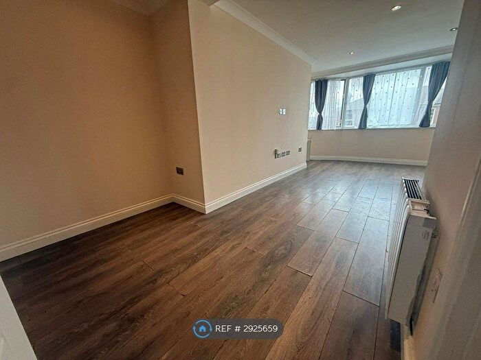 1 Bedroom Flat To Rent In The Pulse, Dunstable, LU6