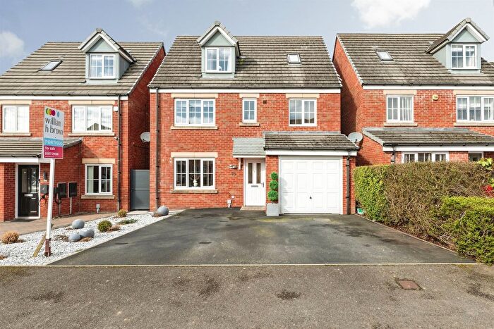 5 Bedroom Detached House For Sale In Holme Farm Way, Pontefract, WF8