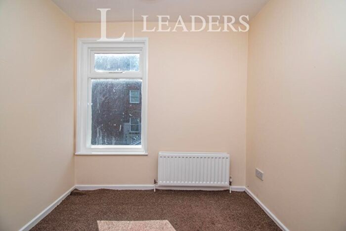 1 Bedroom Flat To Rent In Wellington Road, NR30