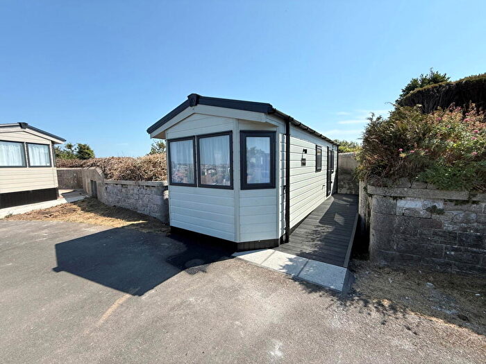 2 Bedroom Park Home For Sale In Stamford Lane, Hooe, Plymouth, PL9