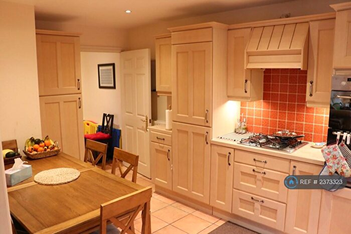 2 Bedroom Flat To Rent In Aragon House, Coventry, CV3