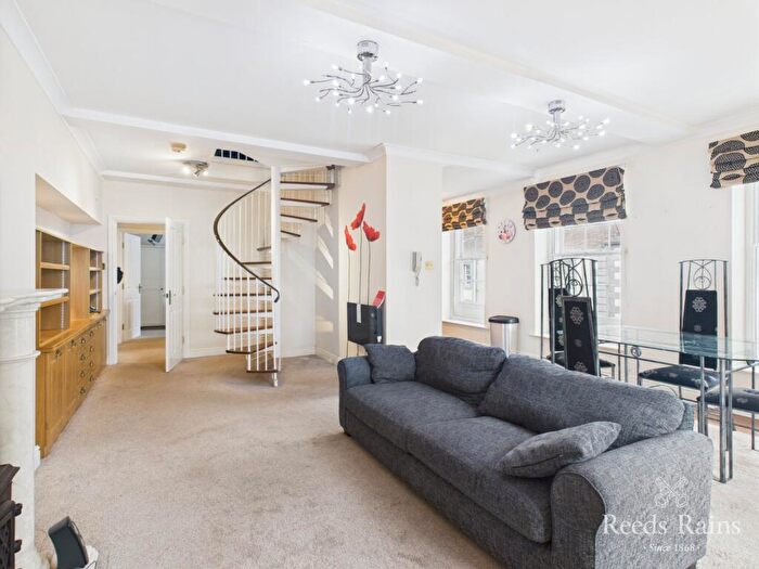 2 Bedroom Apartment To Rent In New Elvet, Durham, DH1