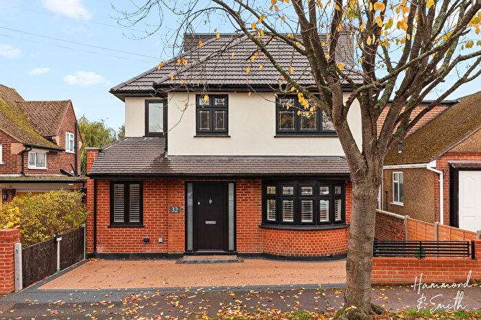 4 Bedroom Detached House To Rent In Regent Road, Epping, CM16