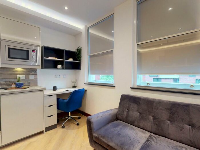 Studio To Rent In Minshull Street, Manchester, Greater Manchester, M1