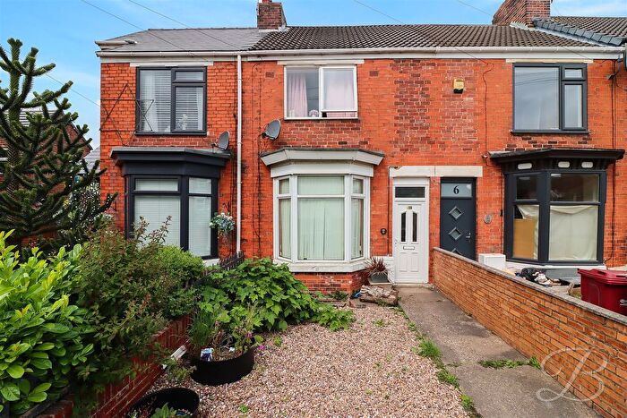 2 Bedroom Terraced House For Sale In Sutton Hall Road, Bolsover, Chesterfield, S44