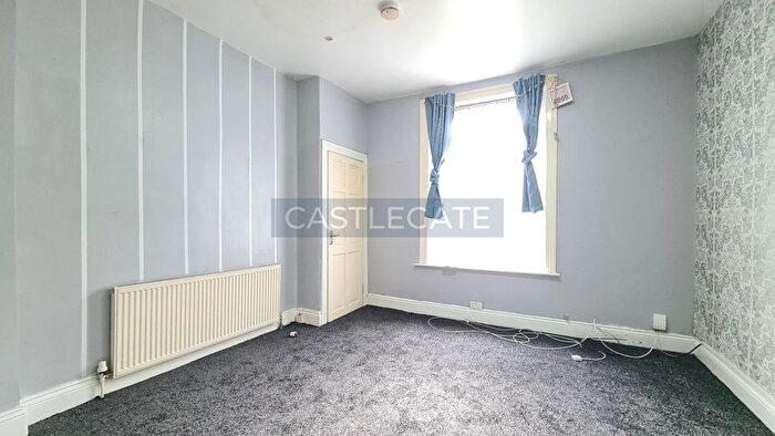 3 Bedroom Terraced House To Rent In Church Street, Crosland Moor, Huddersfield, West Yorkshire, HD4