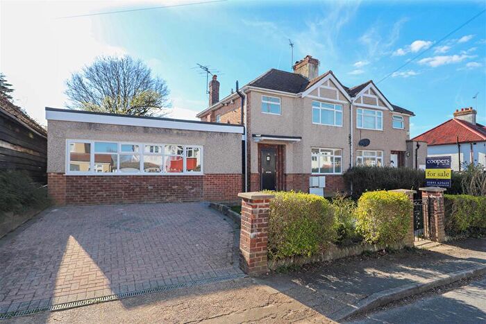 3 Bedroom Semi-Detached House For Sale In Orchard Close, Ruislip, HA4
