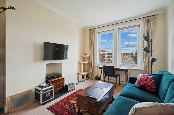 2 Bedroom Flat To Rent In Elm Park Mansions, Park Walk, London, SW10