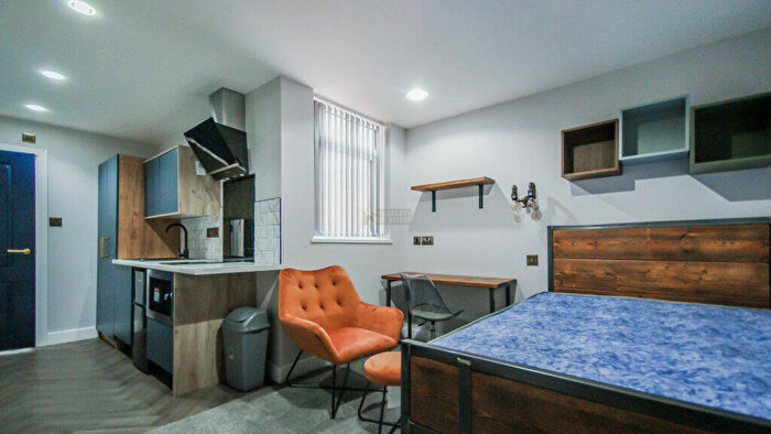 Studio To Rent In Tiverton Road, Selly Oak, Birmingham, B29