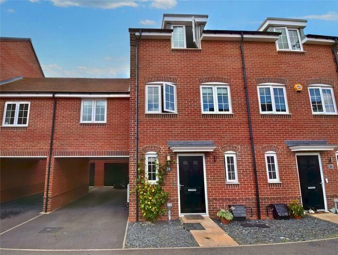 4 Bedroom Terraced House To Rent In Diamond Drive, Didcot, Oxfordshire, OX11