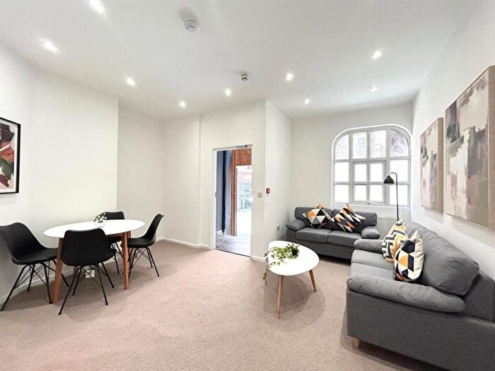 2 Bedroom House To Rent In Luxury Student Apartment - York Street, Leicester, LE1