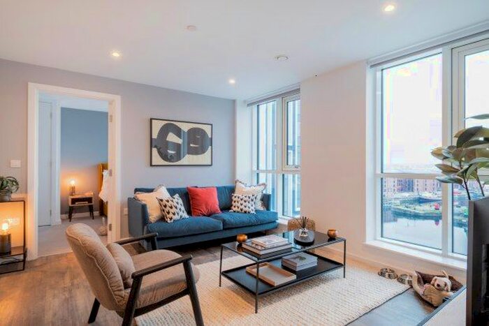 2 Bedroom Flat To Rent In Strand Street, Liverpool, L1