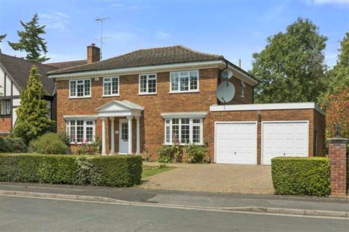 5 Bedroom Detached House To Rent In The Garth, Cobham, Surrey, KT11
