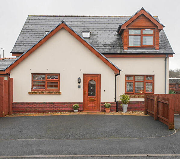 3 Bedroom Detached House For Sale In Clos Cae Bach, Llanelli, SA14